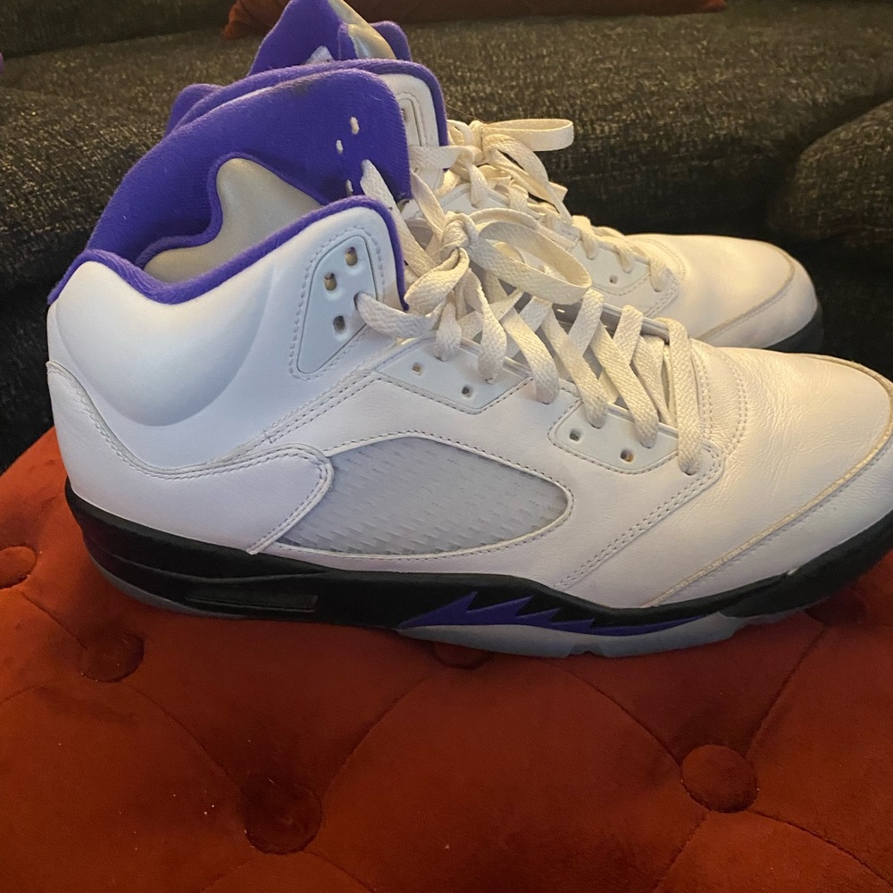 AIR JORDAN 5 RETRO